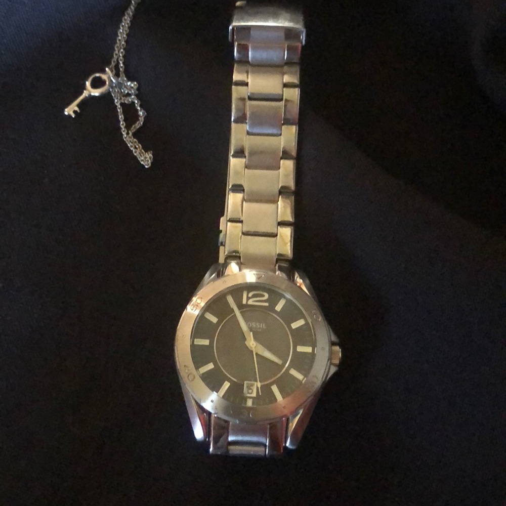 Men’s FOSSIL watch - Picture 2 of 5